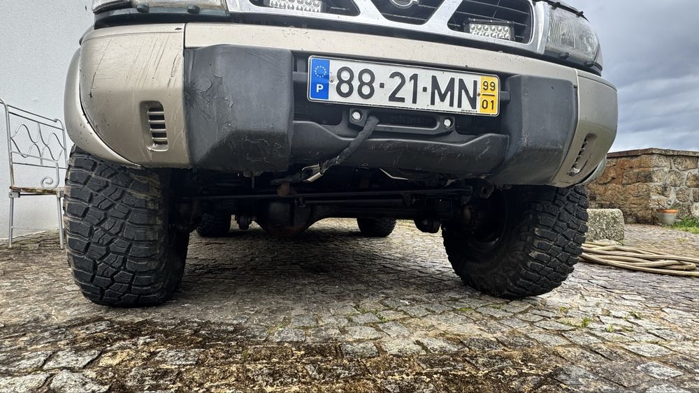 Nissan patrol Gr y61 1999
