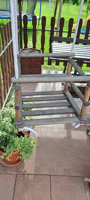 Huśtawka dla dziecka