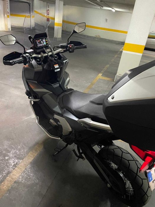 Honda XADV Como Nova preço fixo. Não estou interessado em trocas