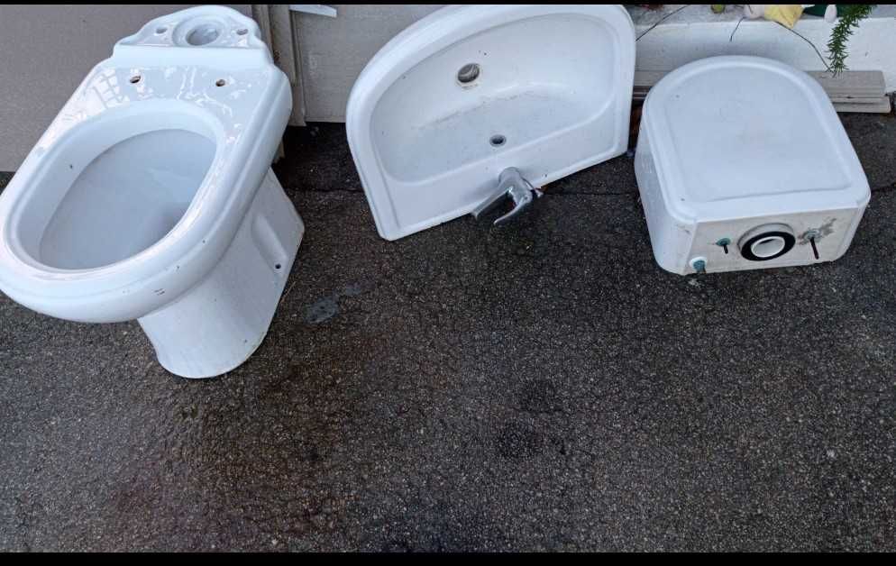 Louças de casa de banho