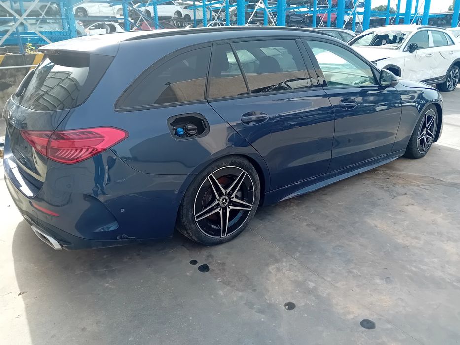 Para peças MERCEDES-BENZ Classe C Carrinha (S206)
