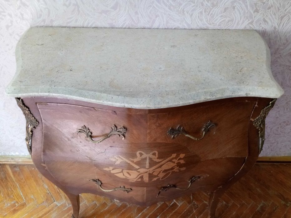 Комод антиквариат