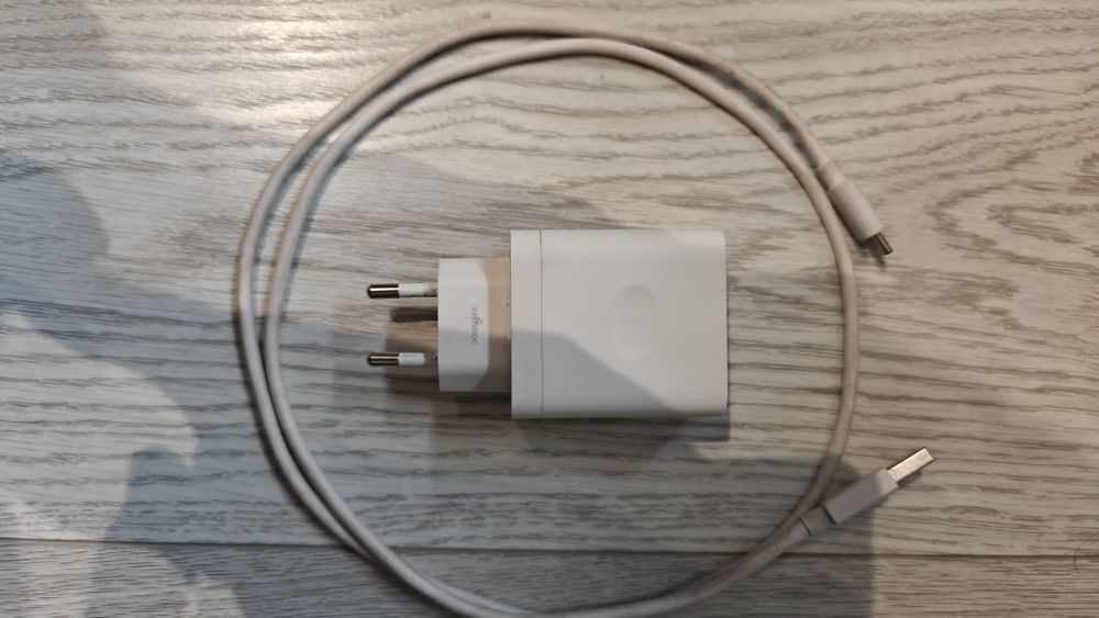 Realme c53 6/128GB + szło hybrydowe