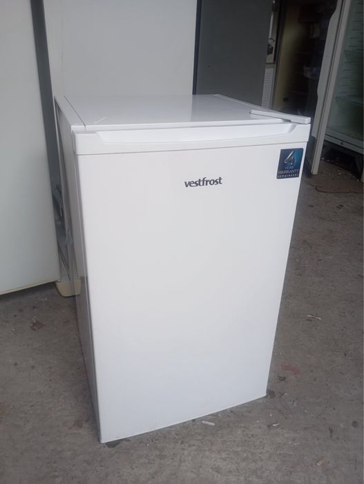 Холодильник Vestfrost