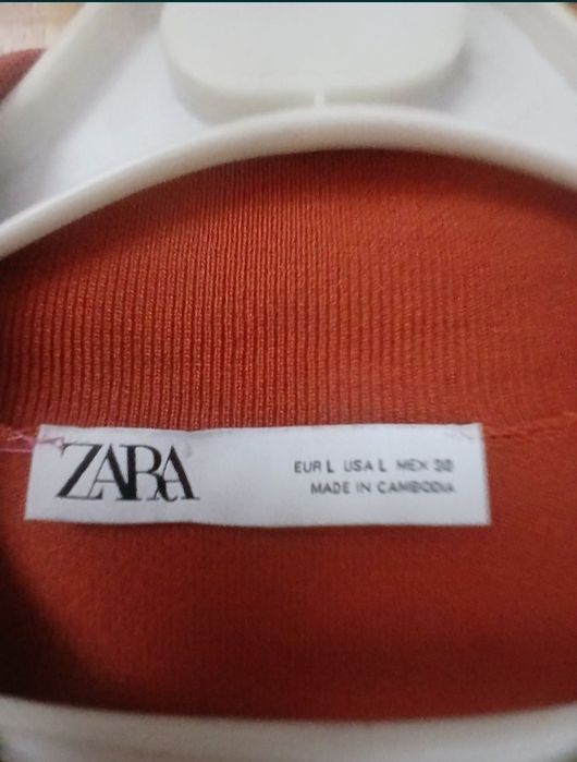 Vestido cor de tijolo