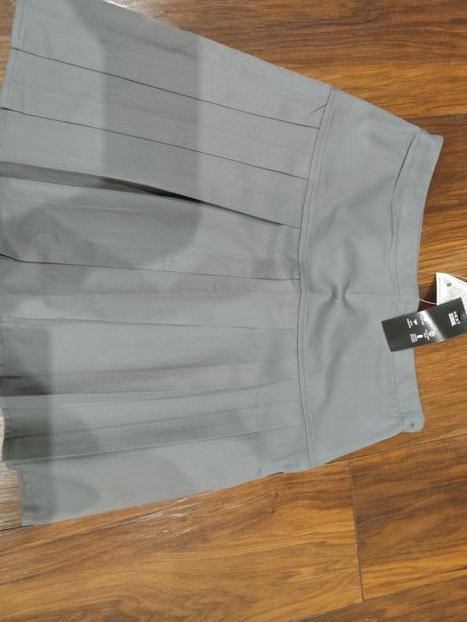 Nowa jasnoszara spódniczka plisowana next r. 158 na 13 lat