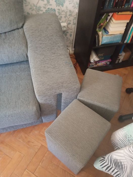 Sofá com chaise long