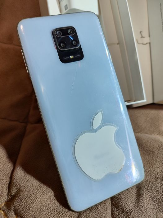 Продам телефон Xiaomi Redmi Note 9 Pro