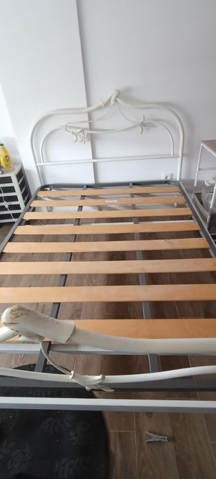 Cama Corpo e Meio
