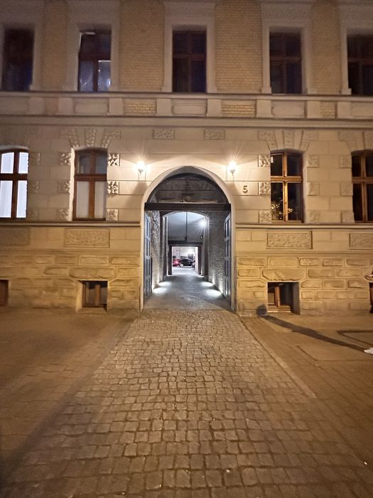 Centrum. PKP 4 min. Centralne Ogrz