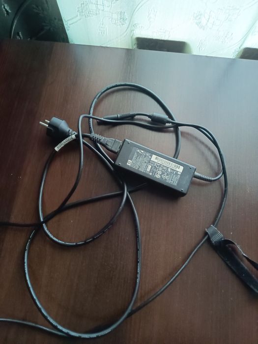 Ноутбук HP для учёбы срочно!!!