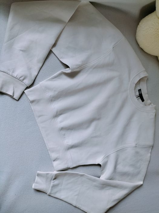 Bluza Zara z wszytymi poduszkami S
