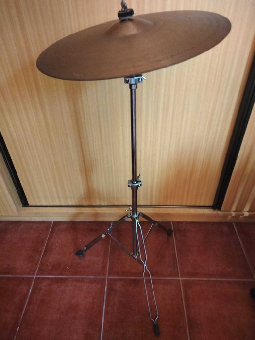 Bateria Hock Shock Laser Series com Pratos Paiste - Pronta a Tocar!