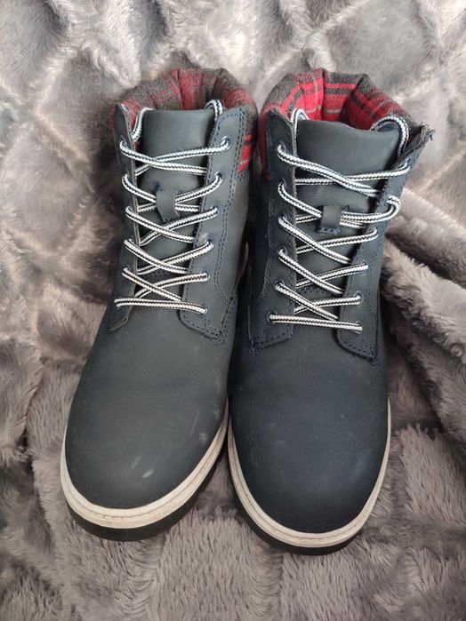 Buty trapery jesień Zima 37