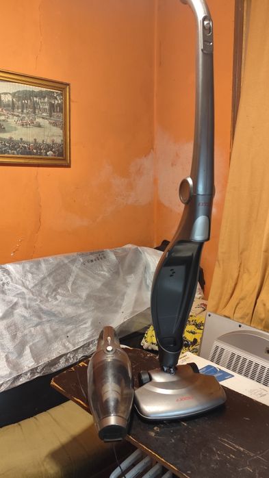 Aspirador vertical multi uso