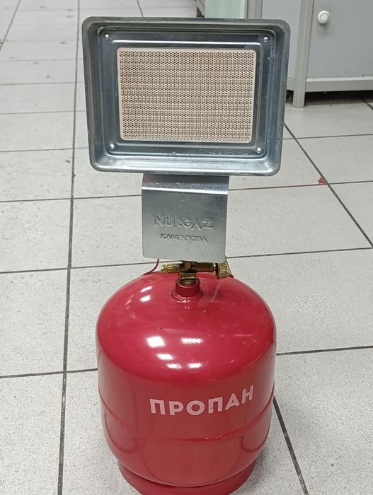 Продам балон газовий 8 л+ запальник 309 Nurgaz