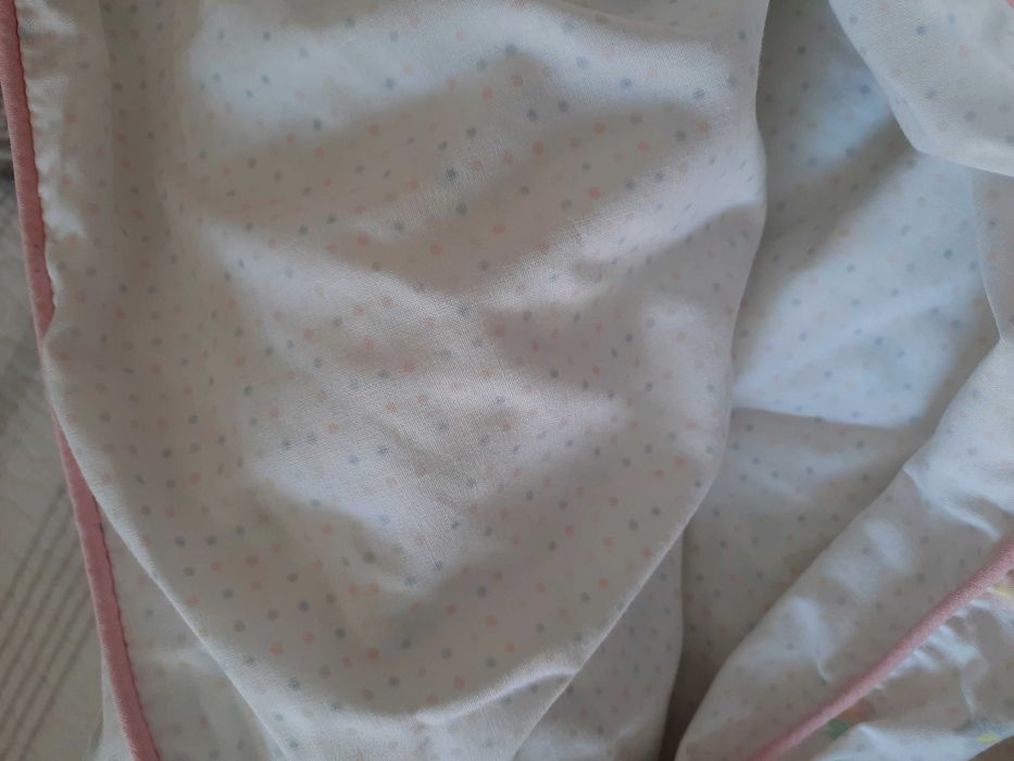 Edredon de solteiro e 2 lençois-capas