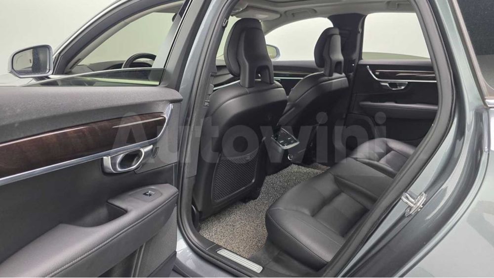 2018 Volvo S90 Momentum Дизель