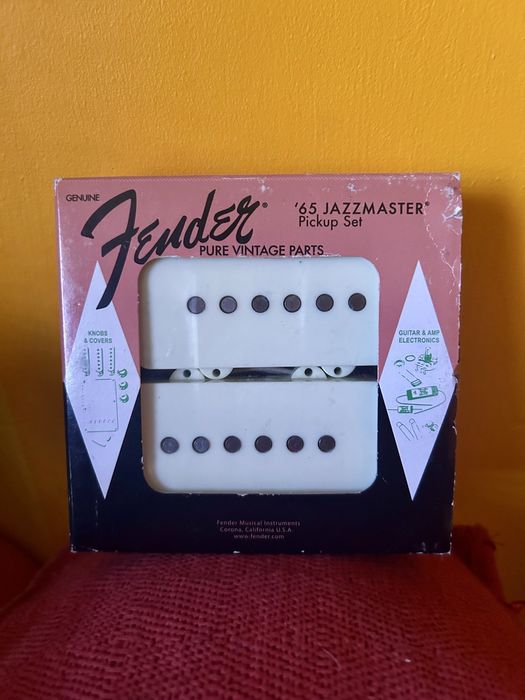 Fender Jazzmaster Pure Vintage 65 przystawki