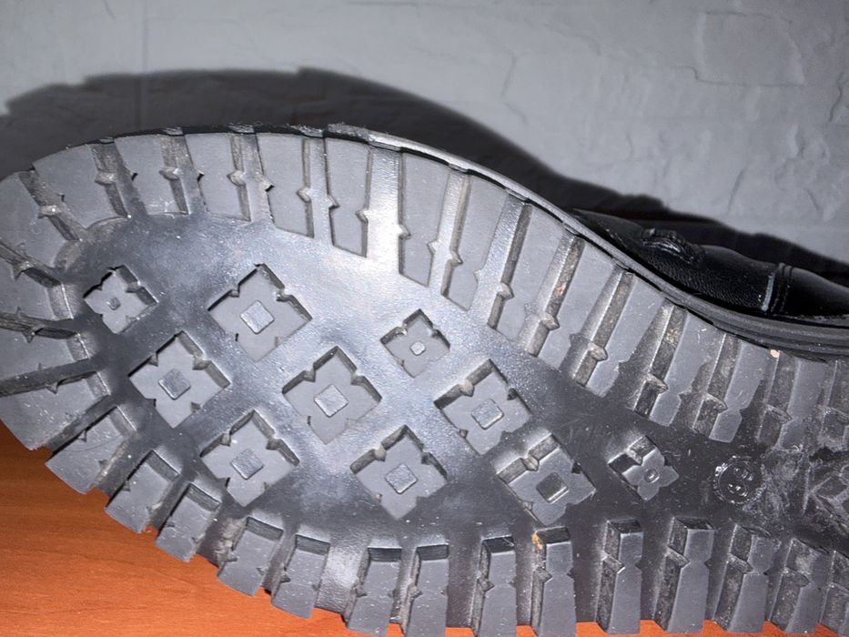 Sneakersy Eksbut 39