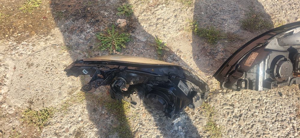 Renault  Scenic RX 4 Lampa Lewa  lub Prawa  zderzak maska błotnik Pas
