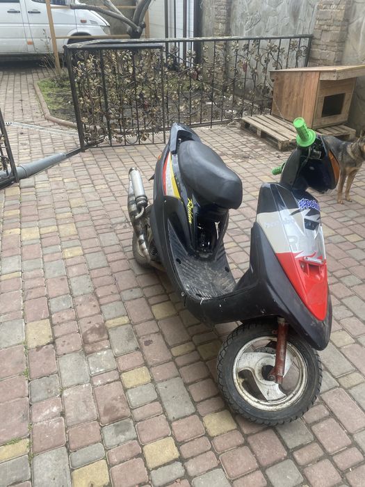 Продам Yamaha Jog zr срочно