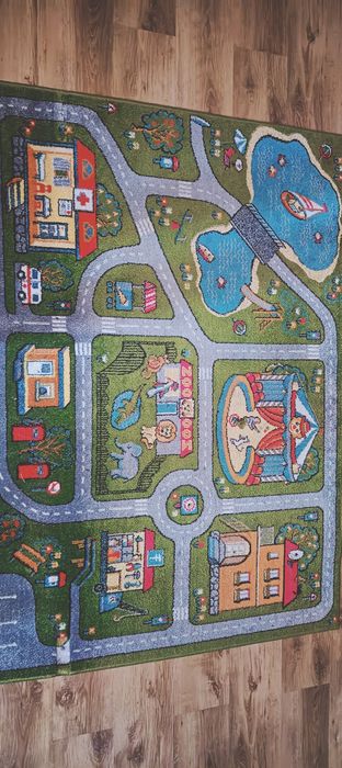 Коврик в детскую комнату