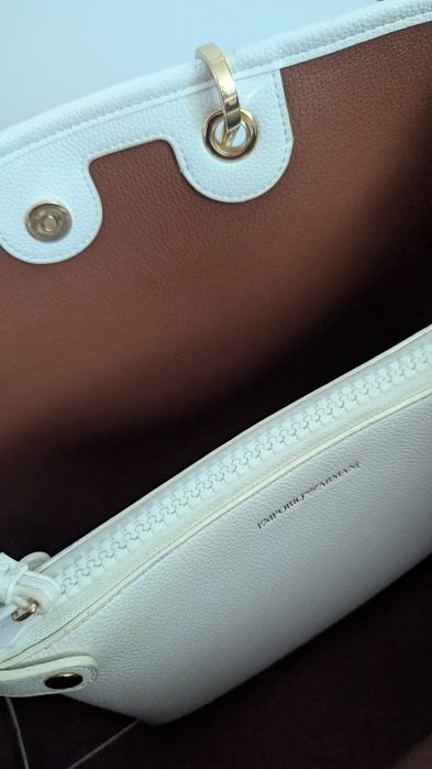 Сумка женская Emporio Armani, б/у, практически не была в использовании, отличном состоянии