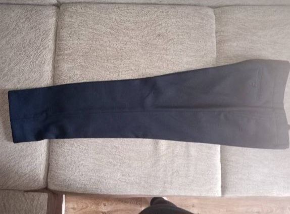 Продам костюм фірми VELS