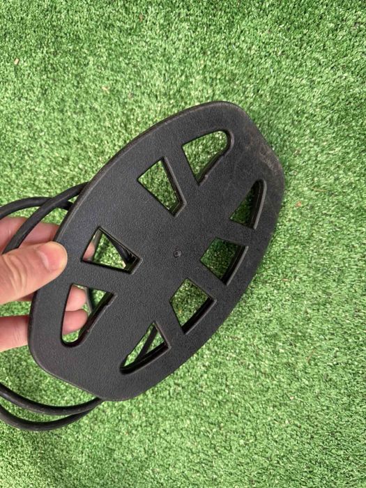 Металошукач Minelab Vanquish 540 Gold з снайпер V8.Металлоискатель