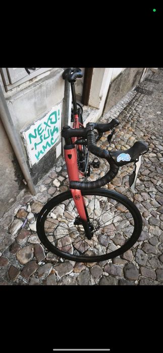 Trek bicicleta de estrada
