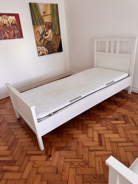 2 camas individuais IKEA Hemnes