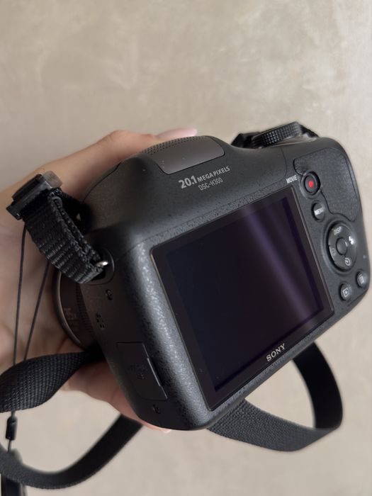 Продаю майже новеньку камеру SONY PowerShot DSC-H300