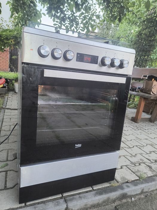 Piekarnik firmy Beko - Sprawny i gotowy do użytkowania