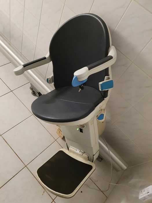 Winda schodowa dla osoby niepełnosprawnej hendicare