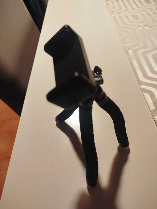 Tripé telemóvel articulado