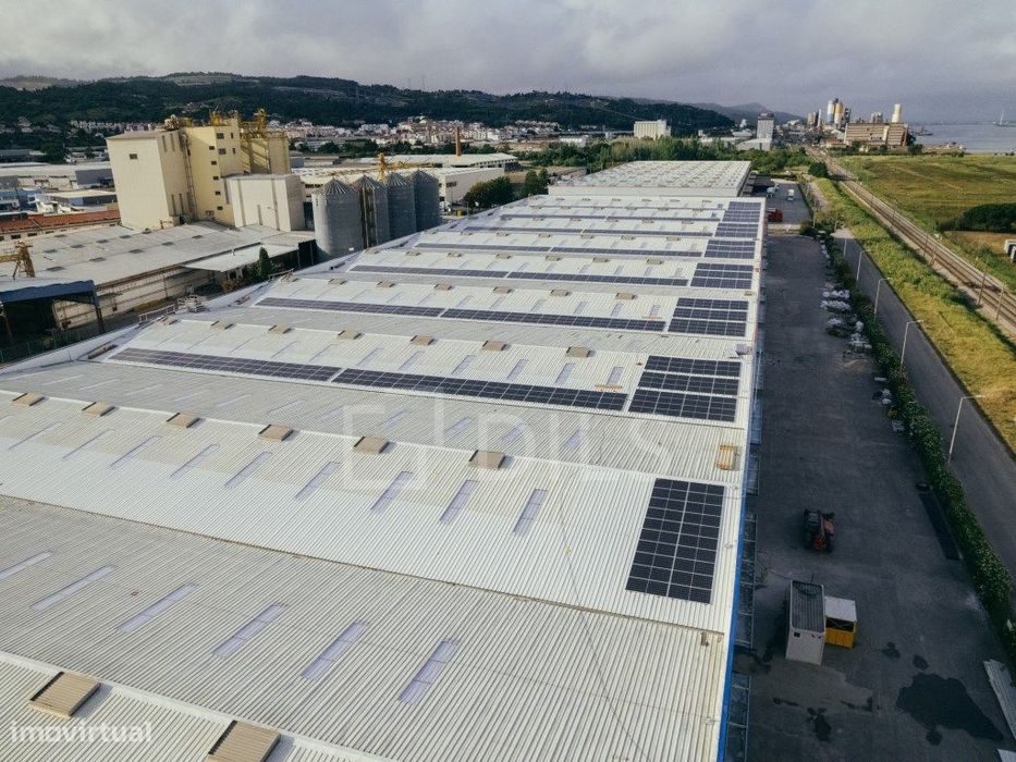 Armazém para arrendar, em Alverca do Ribatejo, Lisboa