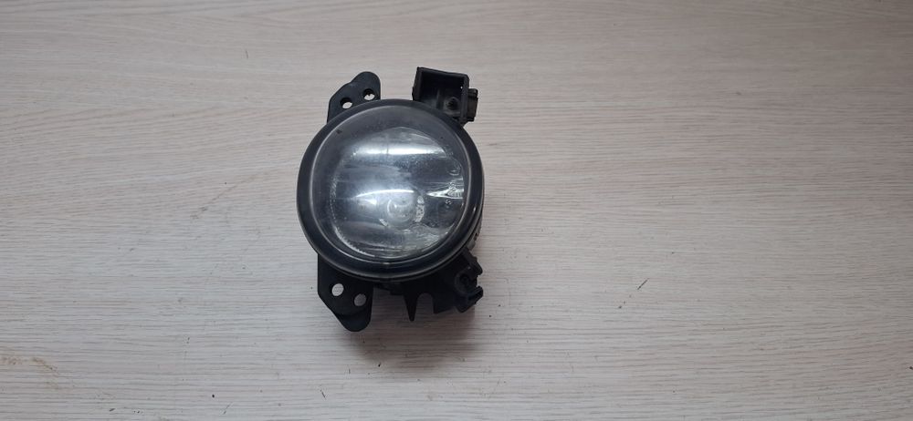Halogen Mercedes W204 2.2