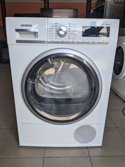 Сушильна машина Siemens iQ700 8 кг А+++ тепловий насос/ сушка для одягу Б/В