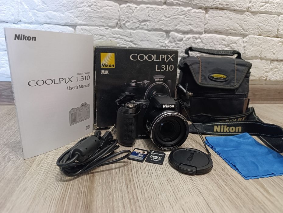 Фотоапарат Nikon Coolpix L310+ сумка+карта
