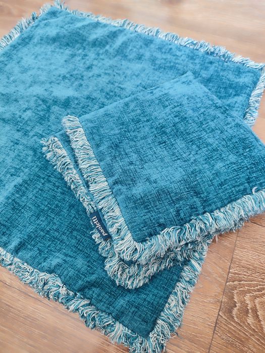 Наволочки на диванні подушки