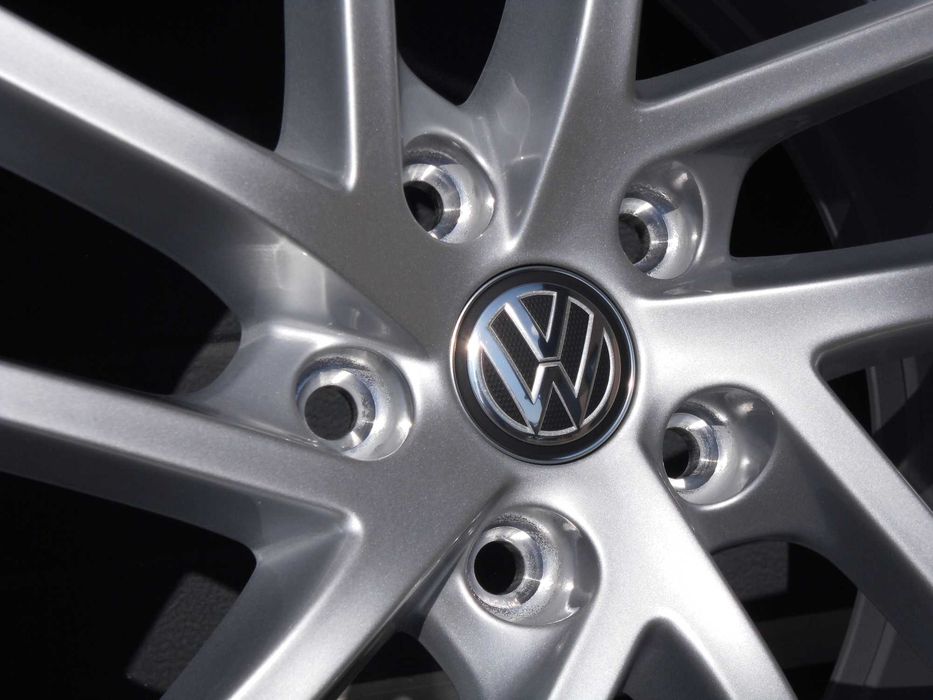 Nowe koła zimowe aluminiowe 17 5x112 oryg Seat Vw Golf 5 6 7 8 GTI
