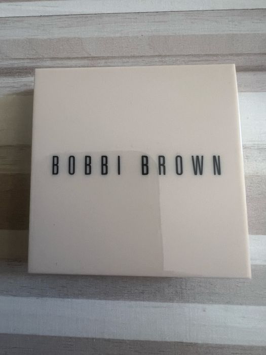 Bobbi Brown puder rizswietlajacy Nude