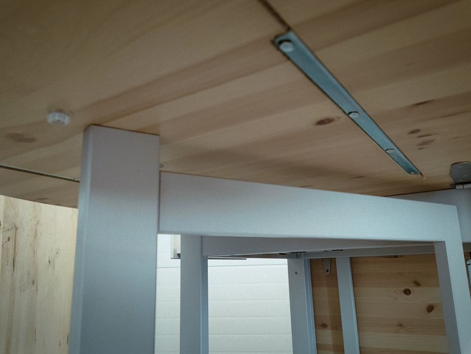 Mesa LEKSVIK de duas Abas