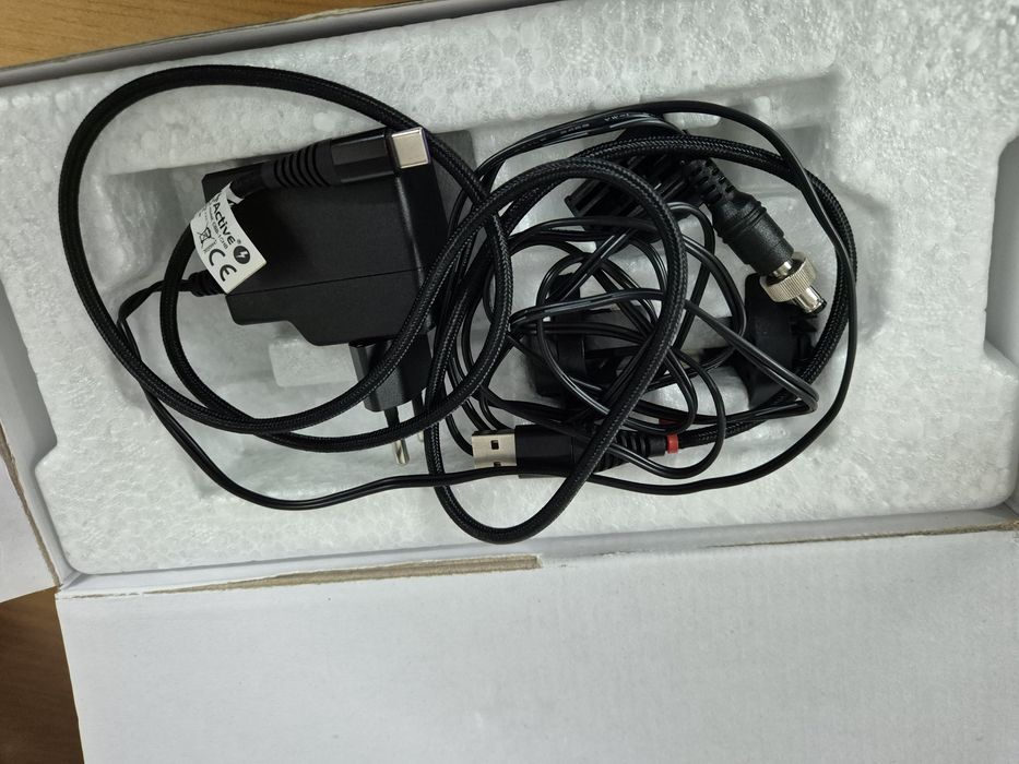 Mesa de Mistura de Vídeo Blackmagic ATEM Mini - Como Nova (com Caixa)