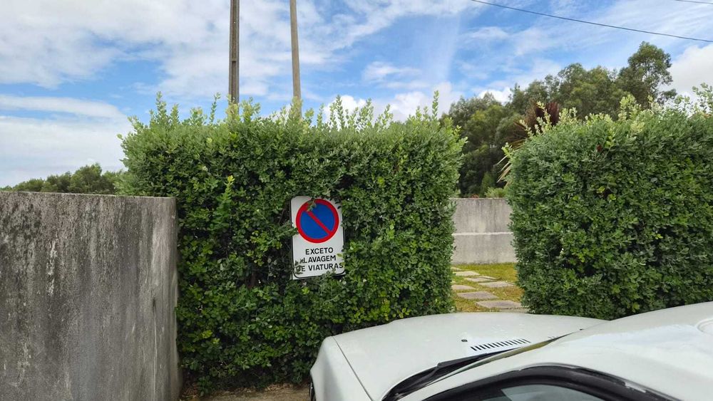 Arrendamento de garagem na Rua Escola de Vila Chã, 239 Gaia