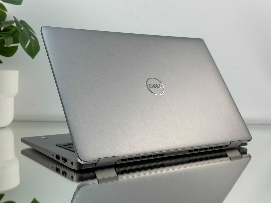 PRECYZYJNY Laptop Dell Latitude 5330 i5 8GB 256GB WIN11 PRO +zasilacz