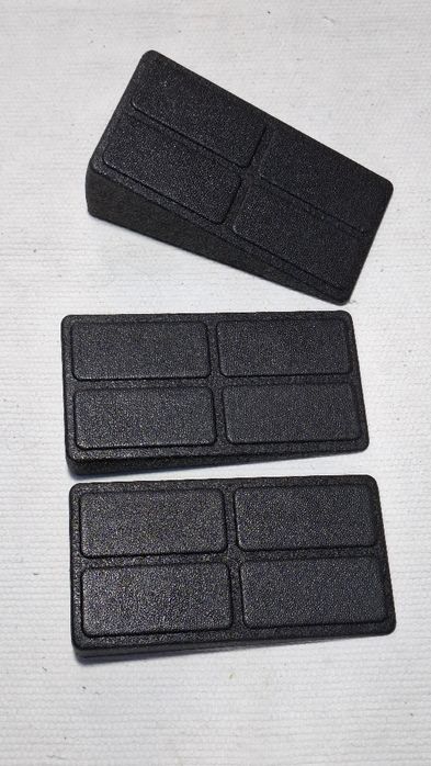 Plataforma em angulo para treino como nova. Composta por 3 peças.