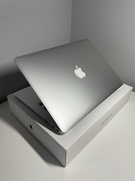 Macbook Air 13 Doinwestowany