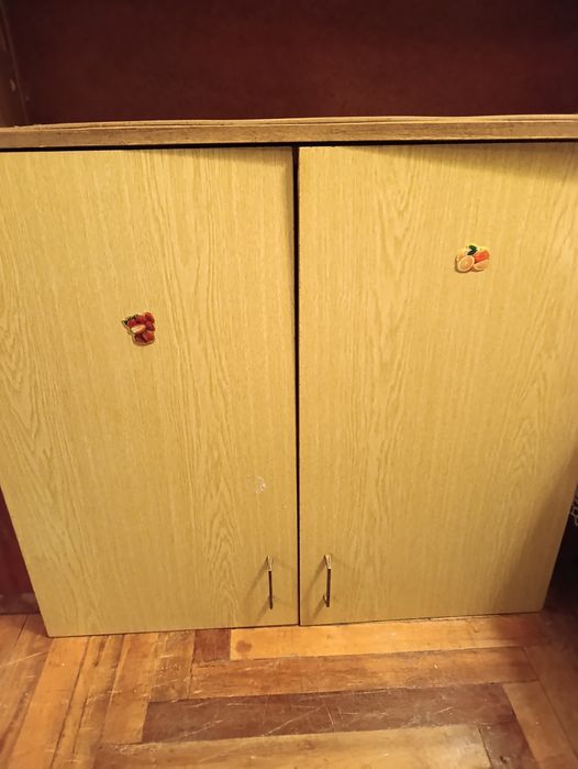 Срочно! Шкафчик кухонний